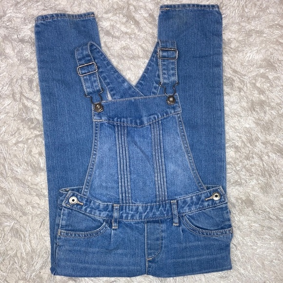 Gap washed denim pleated bib overall size 5 - Picture 1 of 9